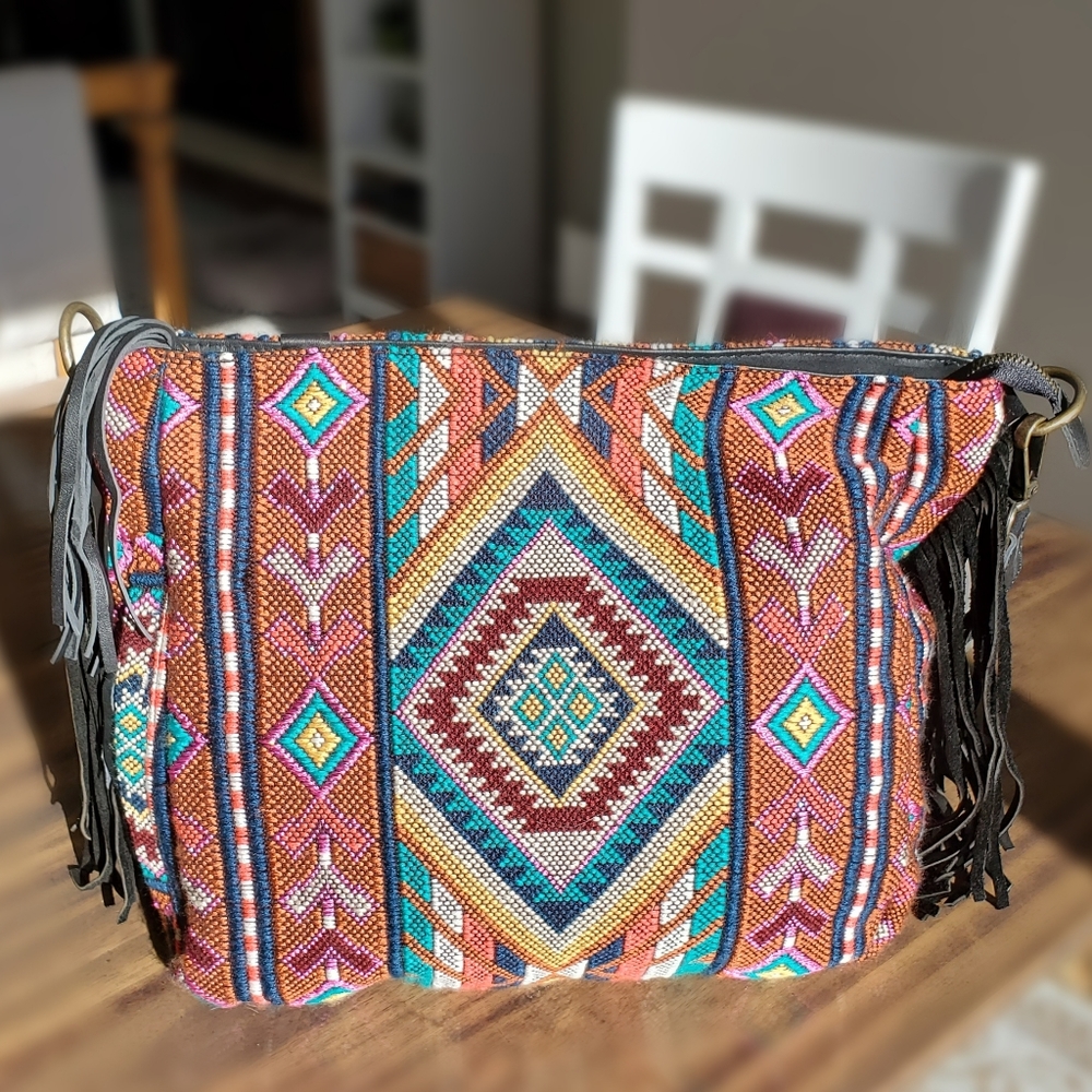 🚫SOLD🚫 HLV Cranberry black leather Boho bag - Picture 9 of 9
